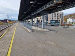 Plattformadkomst på Fjellhamar stasjon